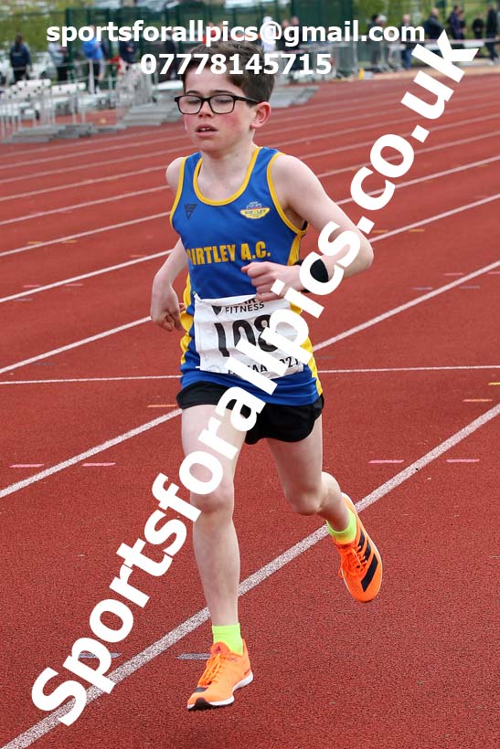 1500 metres, 2021 NECAA Middlesbrough Open Meting, Sunday, May 9th. Photo: David T. Hewitson/Sports for All Pics